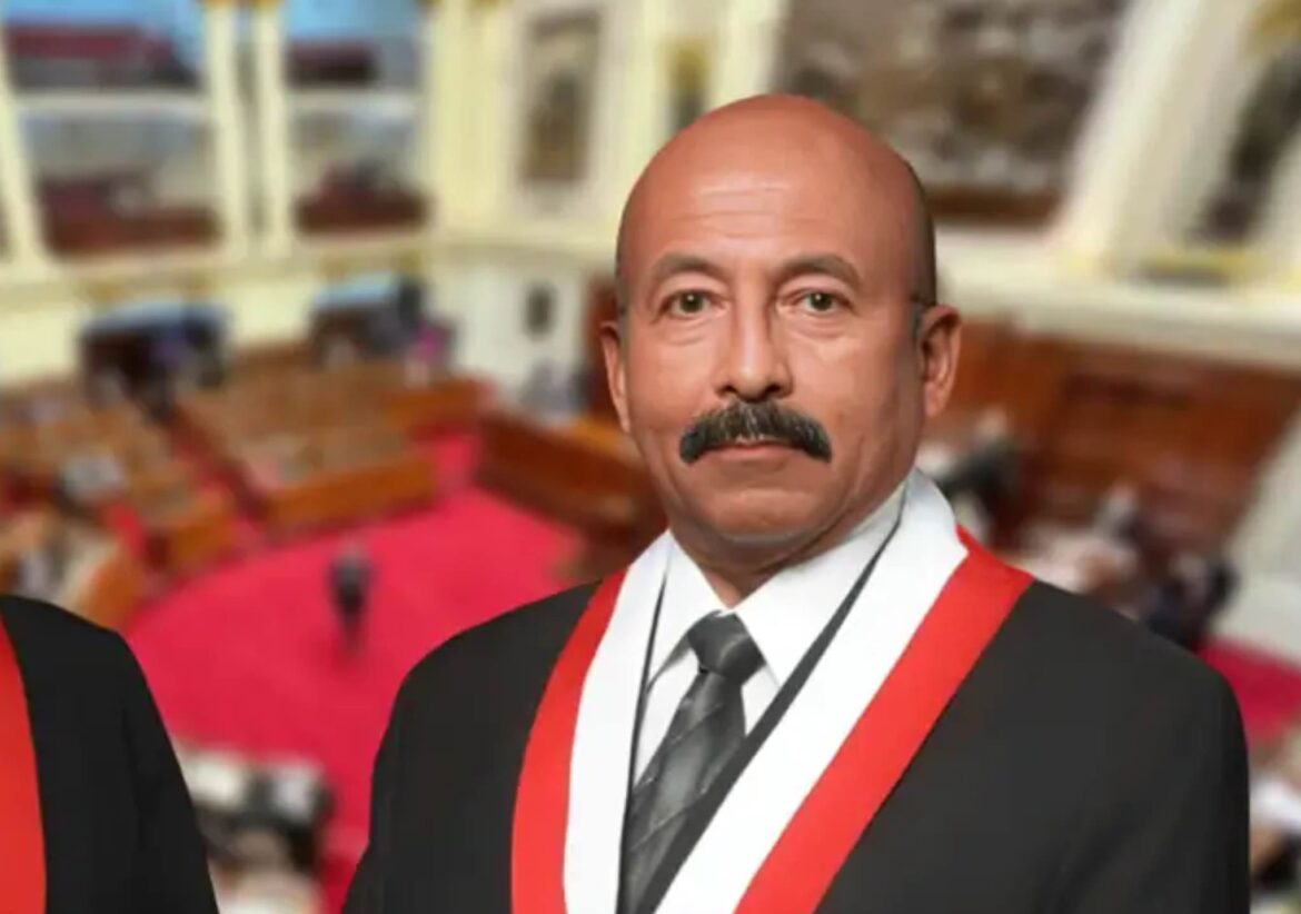 quién es Óscar Reto